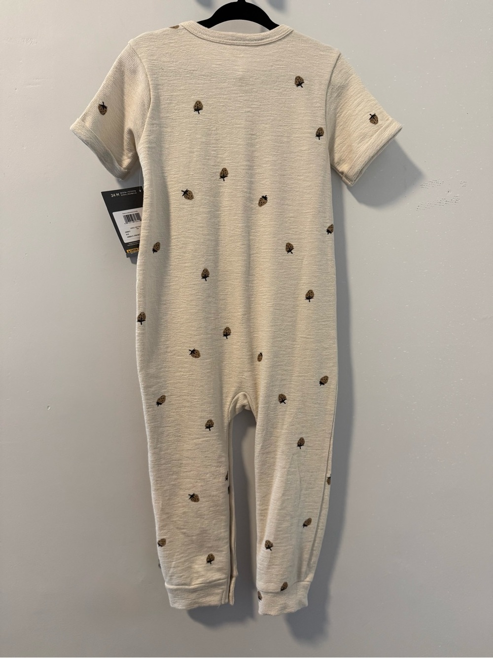 NWT Modern Moments by Gerber Strawberry Unisex Romper 24M 100% Cotton Oeko-Tex - Picture 2 of 8